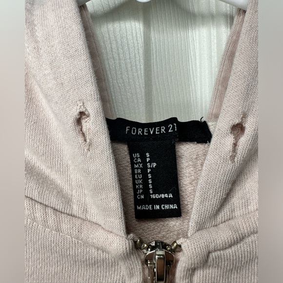 Cropped Zip Up / Forever 21 - Picture 2 of 4